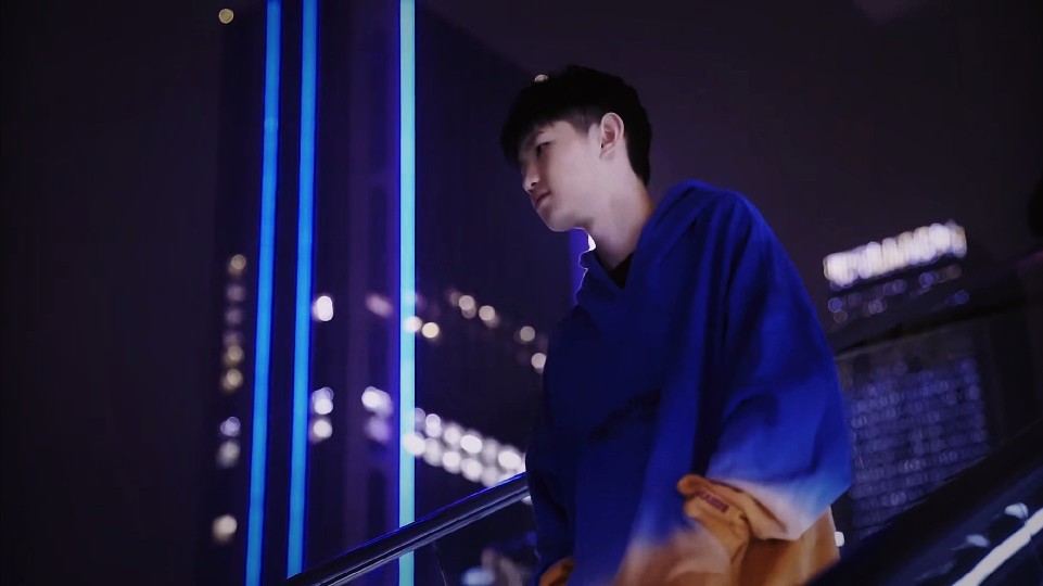 变成
