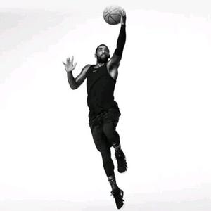 接球三分只 接球三分只