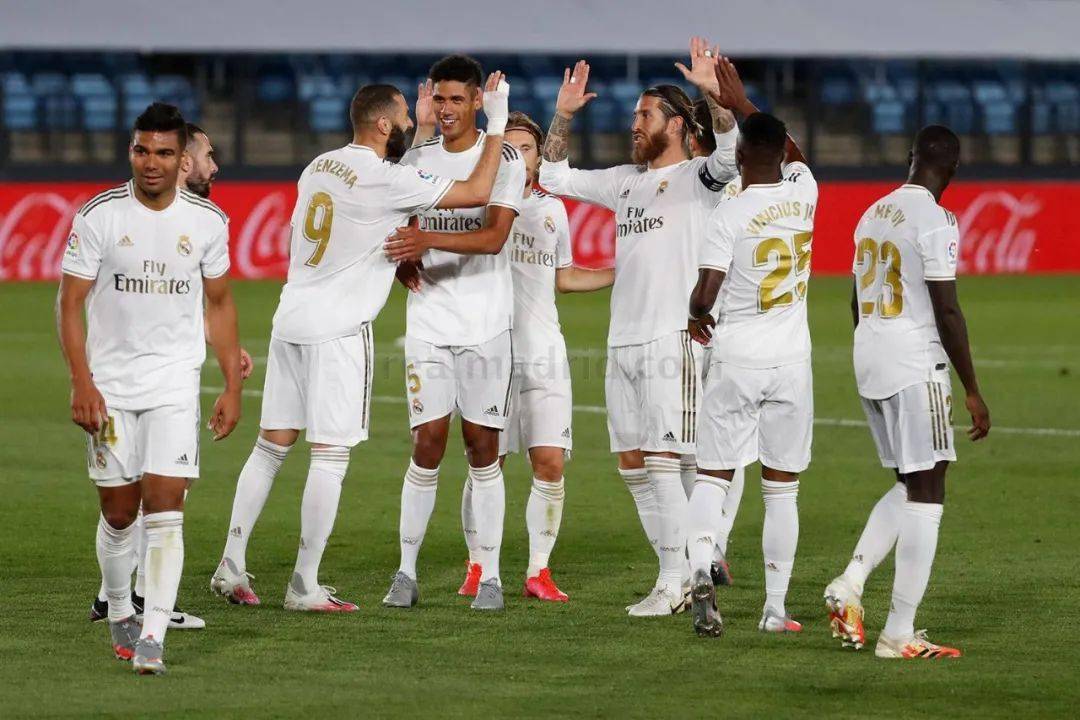 队内通过 队内通过